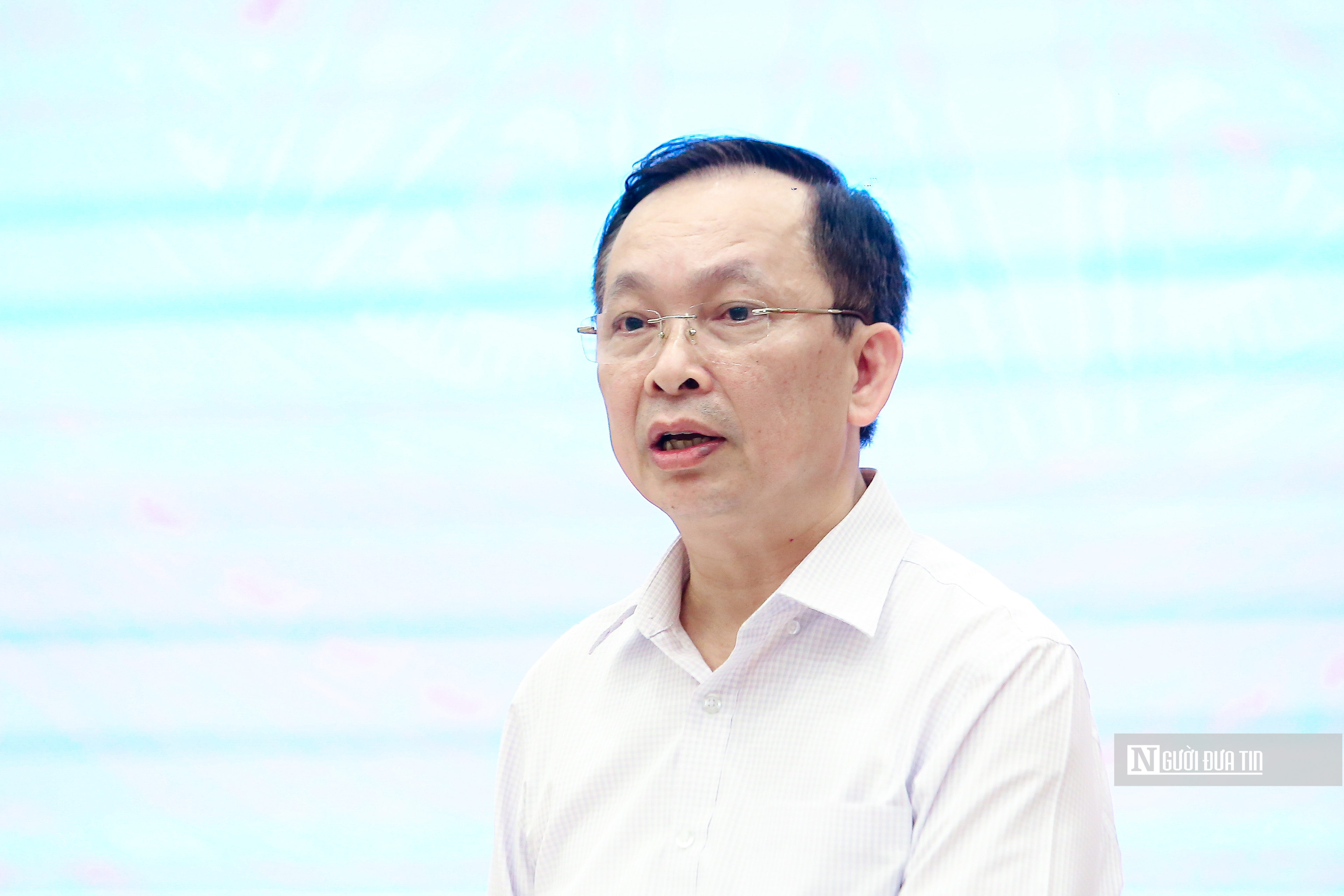 Bất động sản - Phó Thống đốc Ngân hàng Nhà nước: Không siết tín dụng vào bất động sản