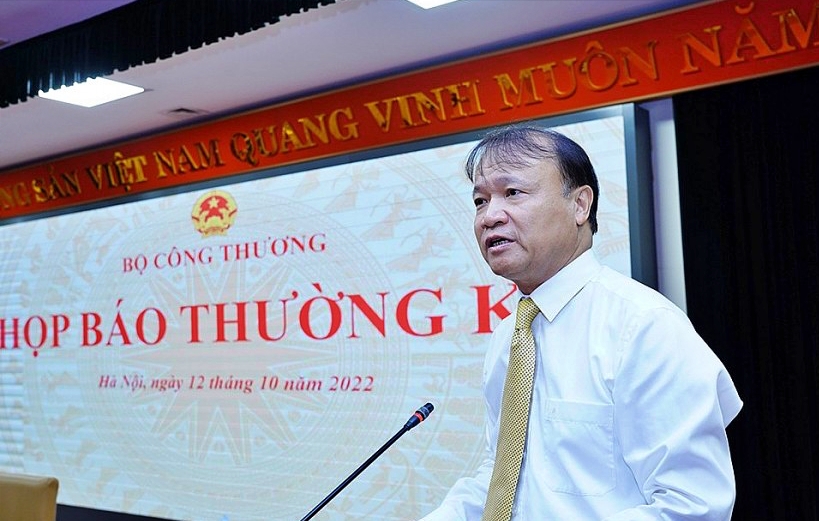 Kinh tế vĩ mô - Được hỏi về 'đứt gãy xăng dầu', Bộ Công Thương trả lời không đúng trọng tâm (Hình 3).