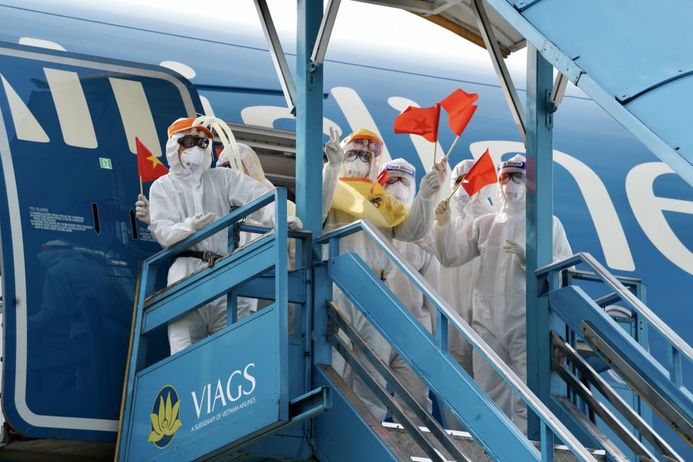 Ngoại giao đồng hành cùng khát vọng đất nước