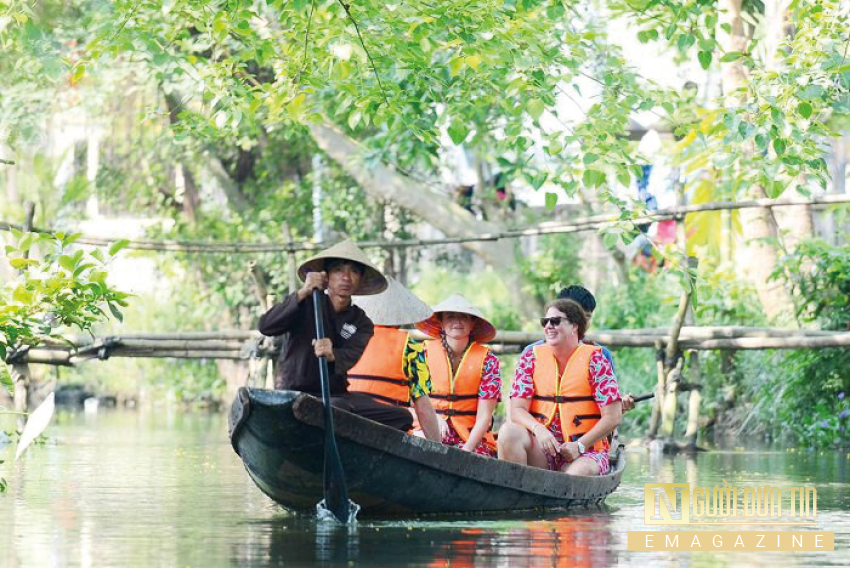 Du lịch miền Tây