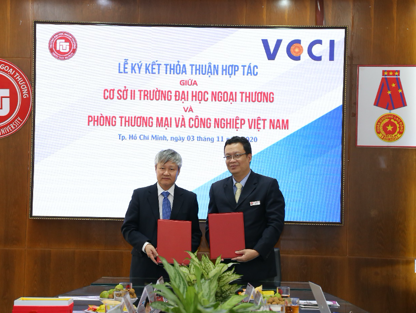 Xã hội - Cơ sở II trường Đại học Ngoại thương ký kết hợp tác với Phòng VCCI (Hình 3).