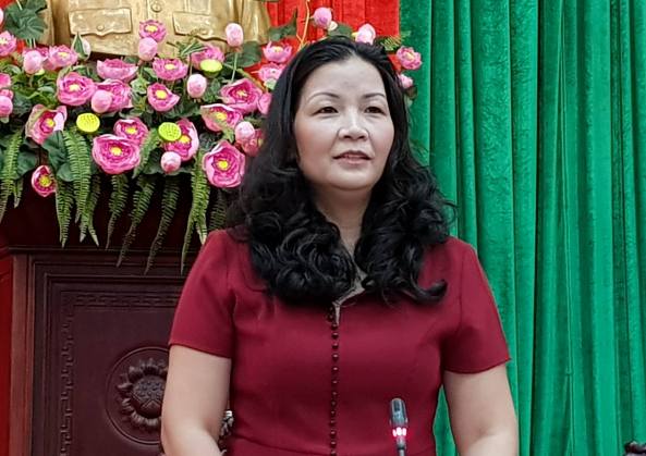 Xã hội - Hà Nội: Dẹp hoa quả vỉa hè, người bán hàng rong về đâu?