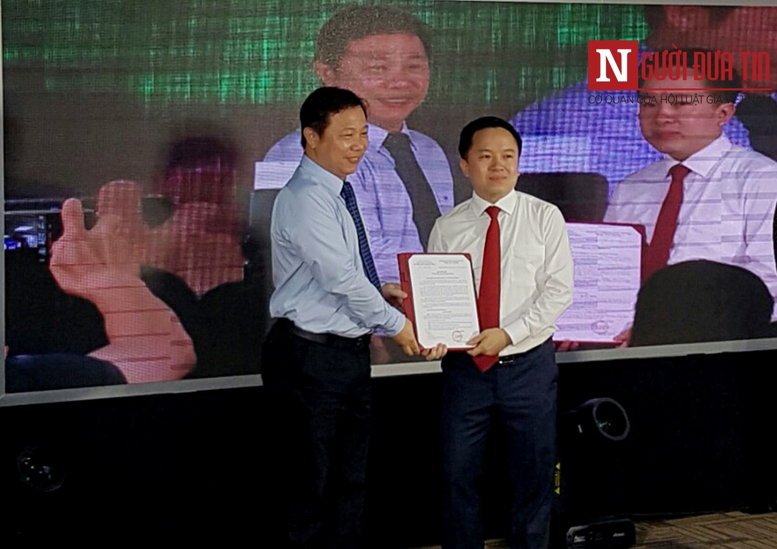 Tin nhanh - TP.HCM: Khánh thành trung tâm báo chí đầu tiên ở Việt Nam (Hình 5).