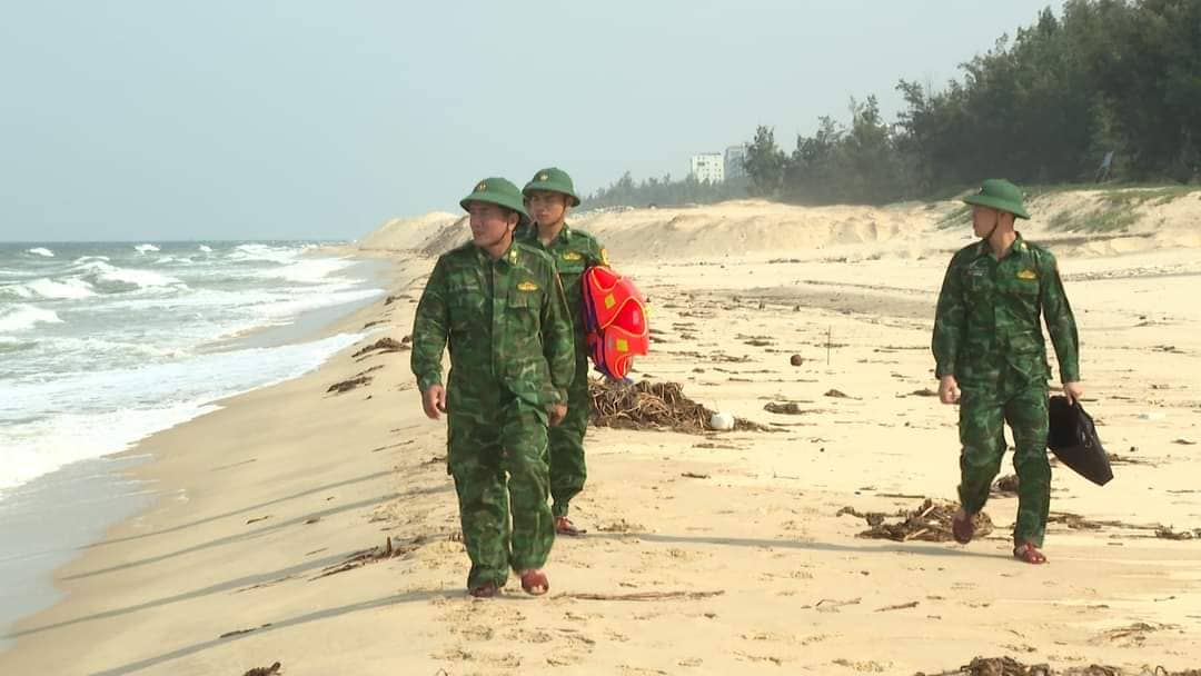 Dân sinh - Thời tiết trên biển diễn biến xấu, tạm dừng tìm kiếm ngư dân mất tích