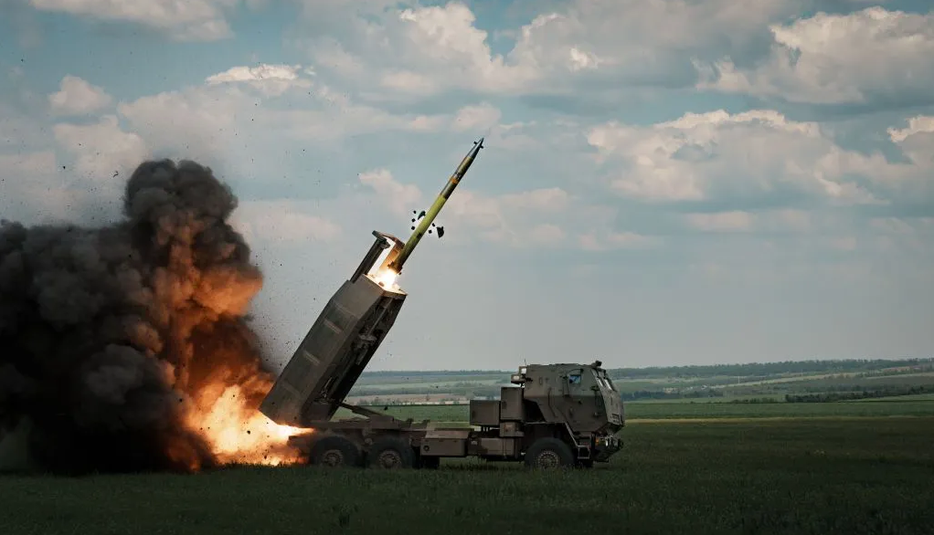 Thế giới - Bộ trưởng Quốc phòng Đức tới Mỹ mua “hỏa thần” HIMARS tặng Ukraine