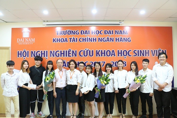 ĐH Đại Nam: Khoa TC - NH chú trọng hoạt động nghiên cứu khoa học trong sinh viên (Hình 4).