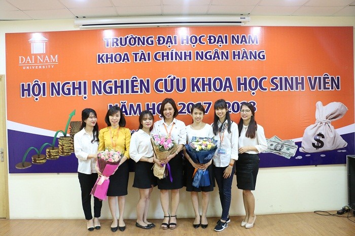 ĐH Đại Nam: Khoa TC - NH chú trọng hoạt động nghiên cứu khoa học trong sinh viên (Hình 6).