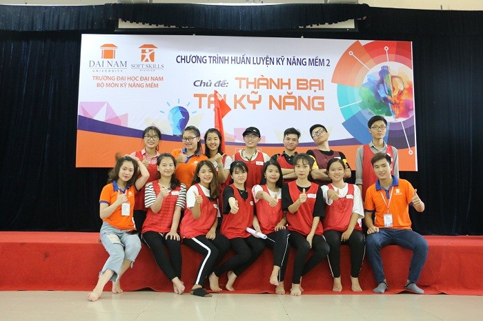 Khoa Quản trị kinh doanh – Trường Đại học Đại Nam tổ chức Trại huấn luyện kỹ năng mềm cho sinh viên (Hình 3).