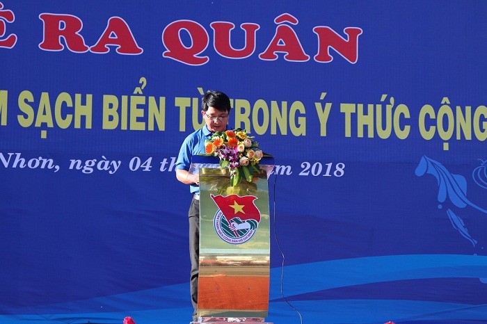 Xã hội - Sôi động chiến dịch “Hãy làm sạch biển từ trong ý thức cộng đồng” lớn nhất Quy Nhơn 2018 (Hình 2).