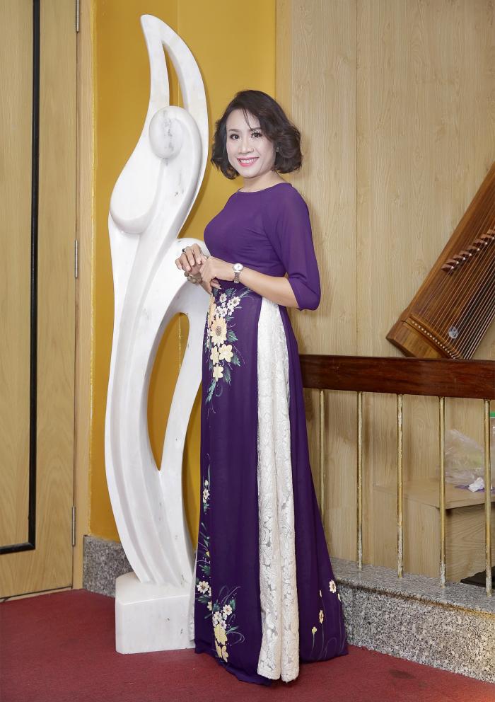 Truyền th&ocirc;ng - Gi&aacute;m đốc truyền th&ocirc;ng L&ecirc; Phạm - Mở l&ograve;ng để y&ecirc;u thương nhiều hơn