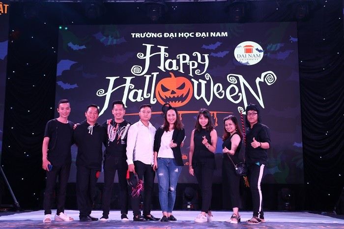 Truyền thông - Lễ hội Halloween 2018 DNU: Hãy sống tốt để nhận những điều tử tế (Hình 5).