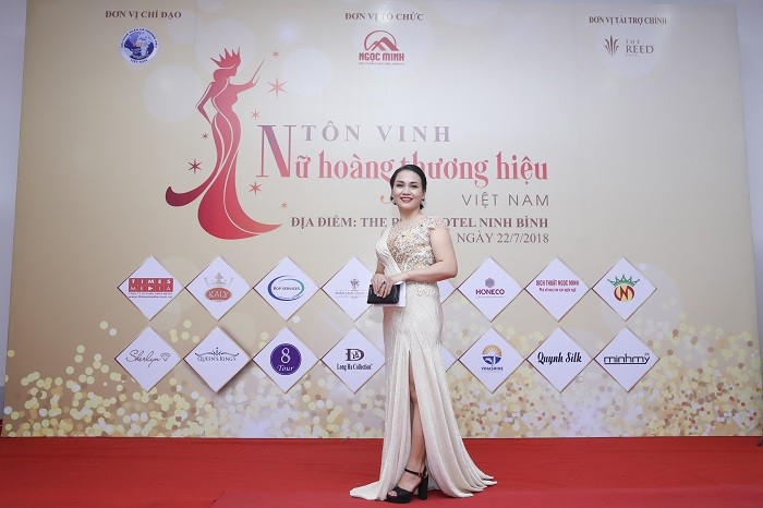 Truyền thông - Trần Thị Thu Hà - Á hoàng 1 Nữ hoàng thương hiệu Việt Nam ngành thiết kế thời trang (Hình 4).