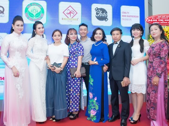 Thương hiệu - NTK Xuân Thảo xúc động trước nỗ lực của các thí sinh Hội thi Tiếng hát Người Khuyết tật (Hình 2).