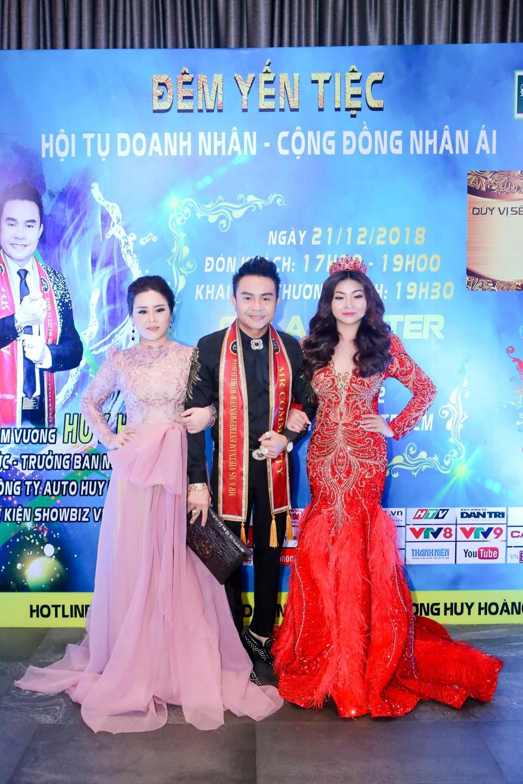 Cần biết - Đêm yến tiệc lộng lẫy và đẳng cấp do “ông trùm sự kiện showbiz Việt” Huy Hoàng tổ chức (Hình 3).