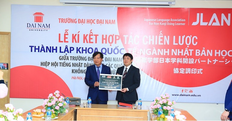 Truyền thông - Lễ ký kết thành lập khoa Quốc tế - ngành Nhật Bản học trường ĐH Đại Nam (Hình 11).