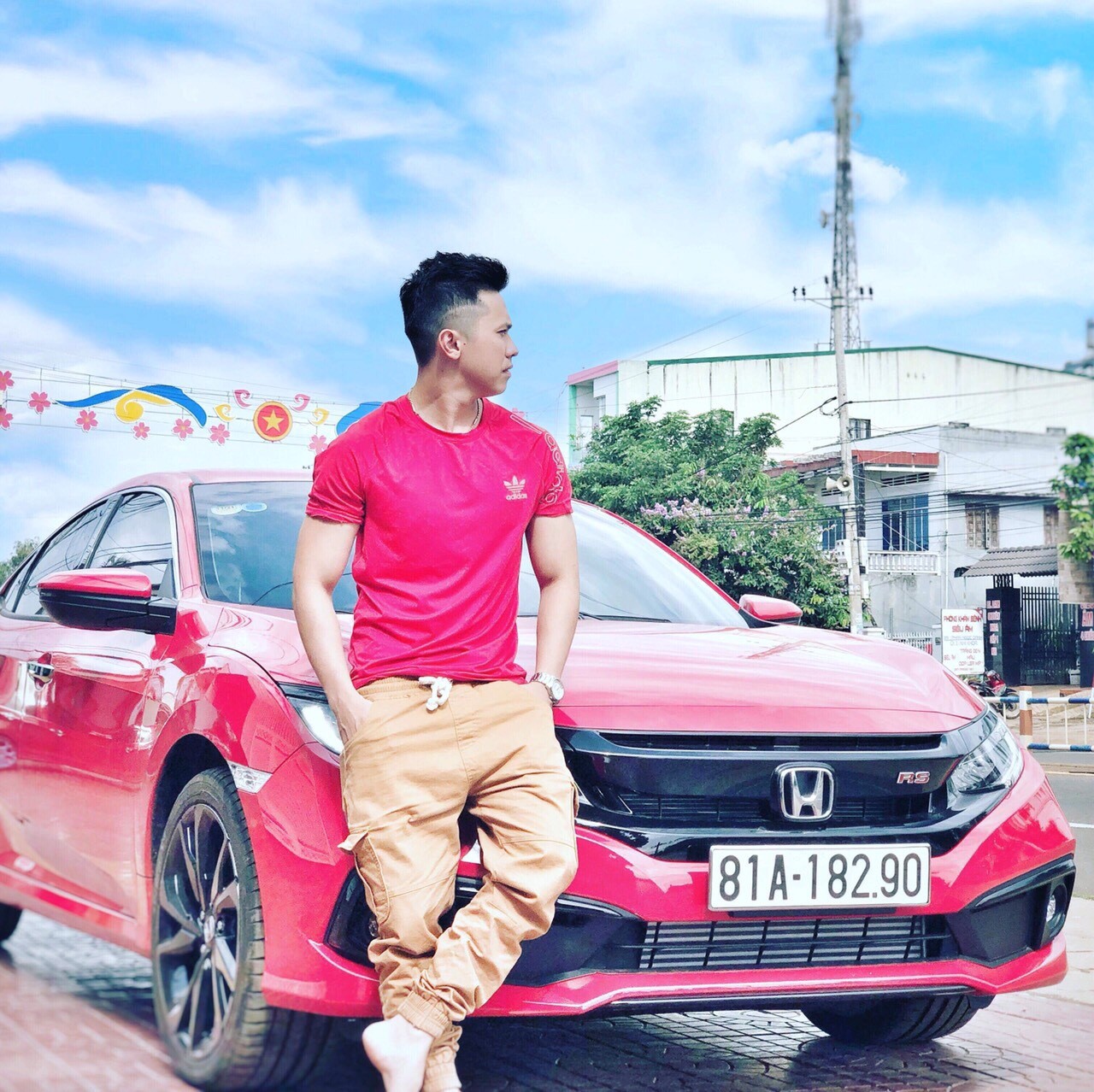 Truyền thông - Thông tin giá xe Honda Civic 2019 tháng 5/2019 thêm phiên bản RS mới (Hình 4).