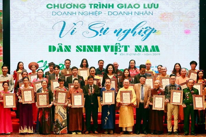 Truyền thông - Vinako đồng hành cùng chương trình “Vì sự nghiệp dân sinh Việt Nam”