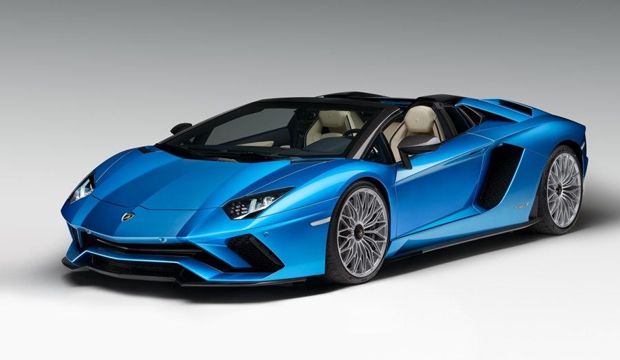 Xe++ - “Bò tót” mui trần Lamborghini Aventador S Roadster có giá từ 8,5 tỷ đồng