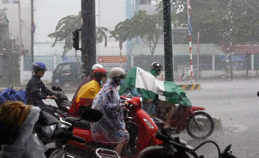 Dân sinh - Tận mắt chứng kiến bạn bị sét đánh tử vong khi chơi đá bóng: Lời cảnh báo trong mùa mưa (Hình 3).