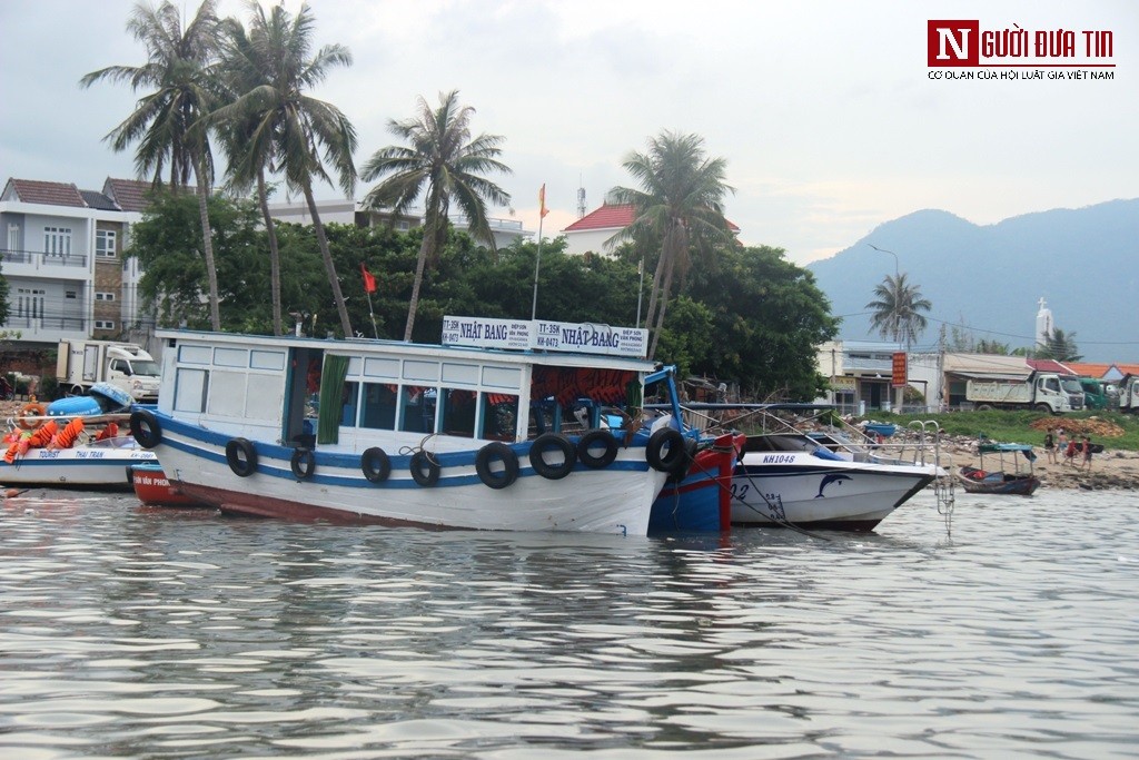 Văn hoá - Du lịch 'chui', “bịp” lộng hành trên vịnh Vân Phong: Đừng để mất bò mới lo làm chuồng (Hình 4).