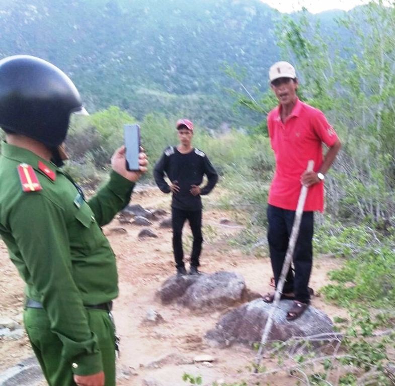 Môi trường - Ninh Thuận: Ngang nhiên chặt phá, lấn chiếm đất rừng và hành hung lực lượng làm nhiệm vụ (Hình 2).