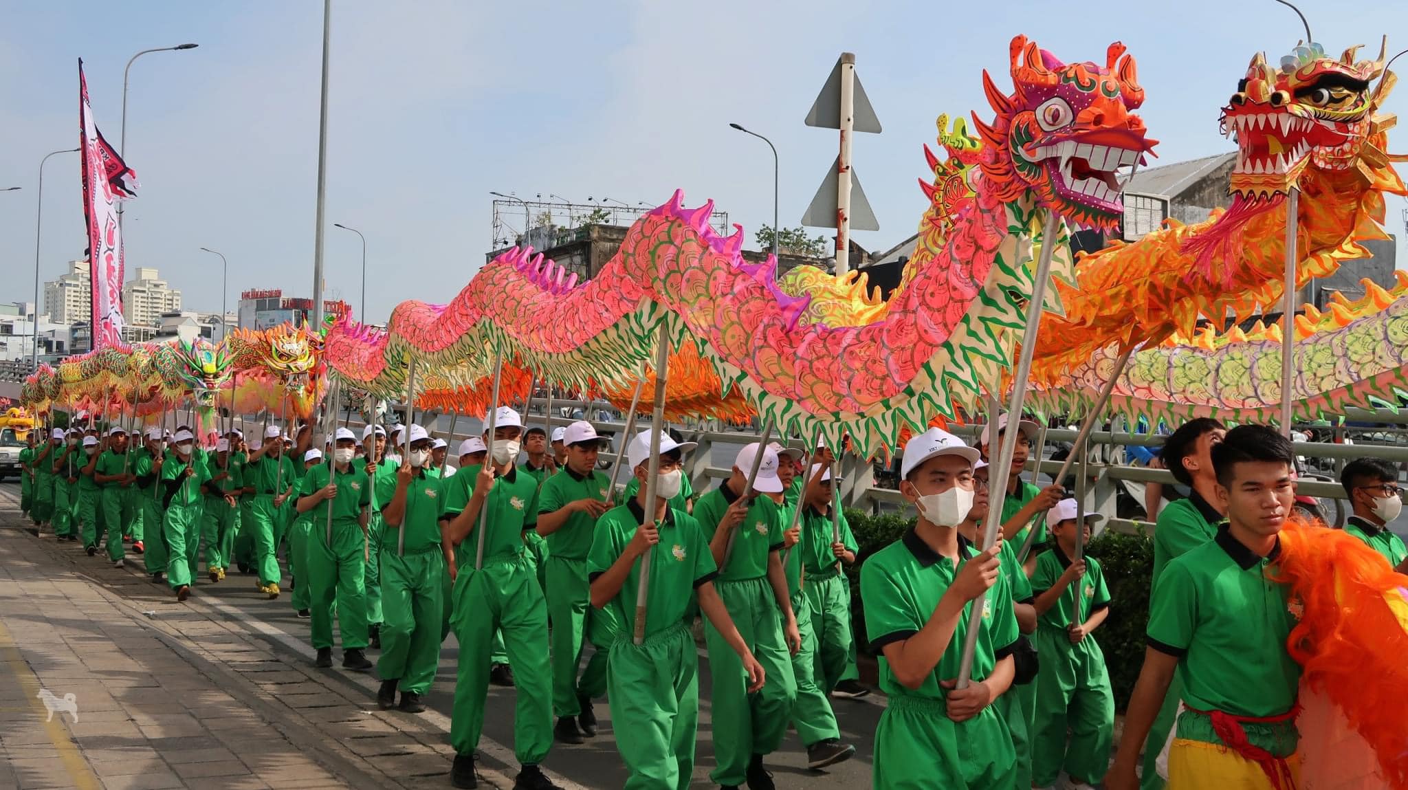 Gia đình - Những đứa trẻ “không gia đình” đem tiếng trống đổi lấy tiếng cười (Hình 4).