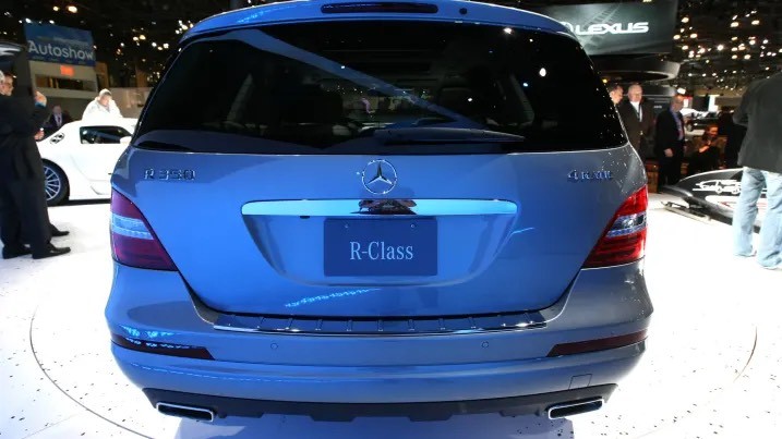 Thế giới - Mercedes-Benz thu hồi 1 triệu ô tô trên toàn thế giới do lỗi phanh