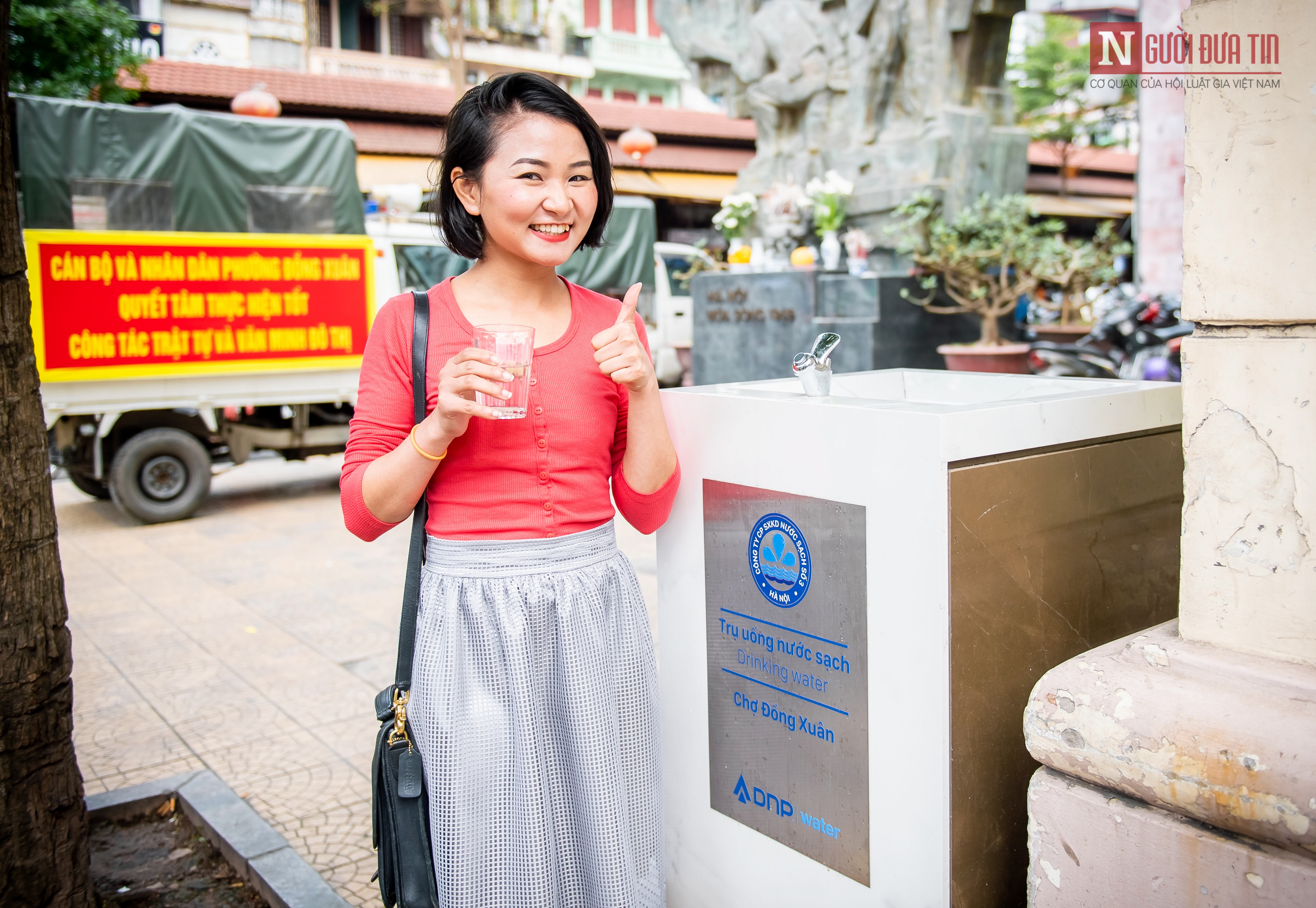 Tin nhanh - Cận cảnh những trụ nước uống tại vòi đầu tiên trên đường phố Hà Nội (Hình 9).