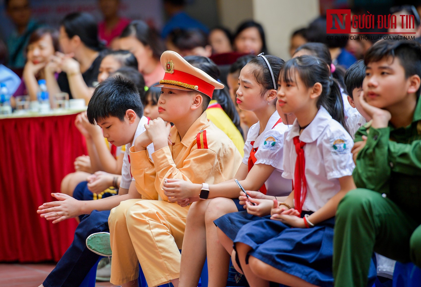 Giáo dục - Nguyệt 'thảo mai' cùng hàng trăm học sinh hào hứng tham gia hội sách (Hình 5).