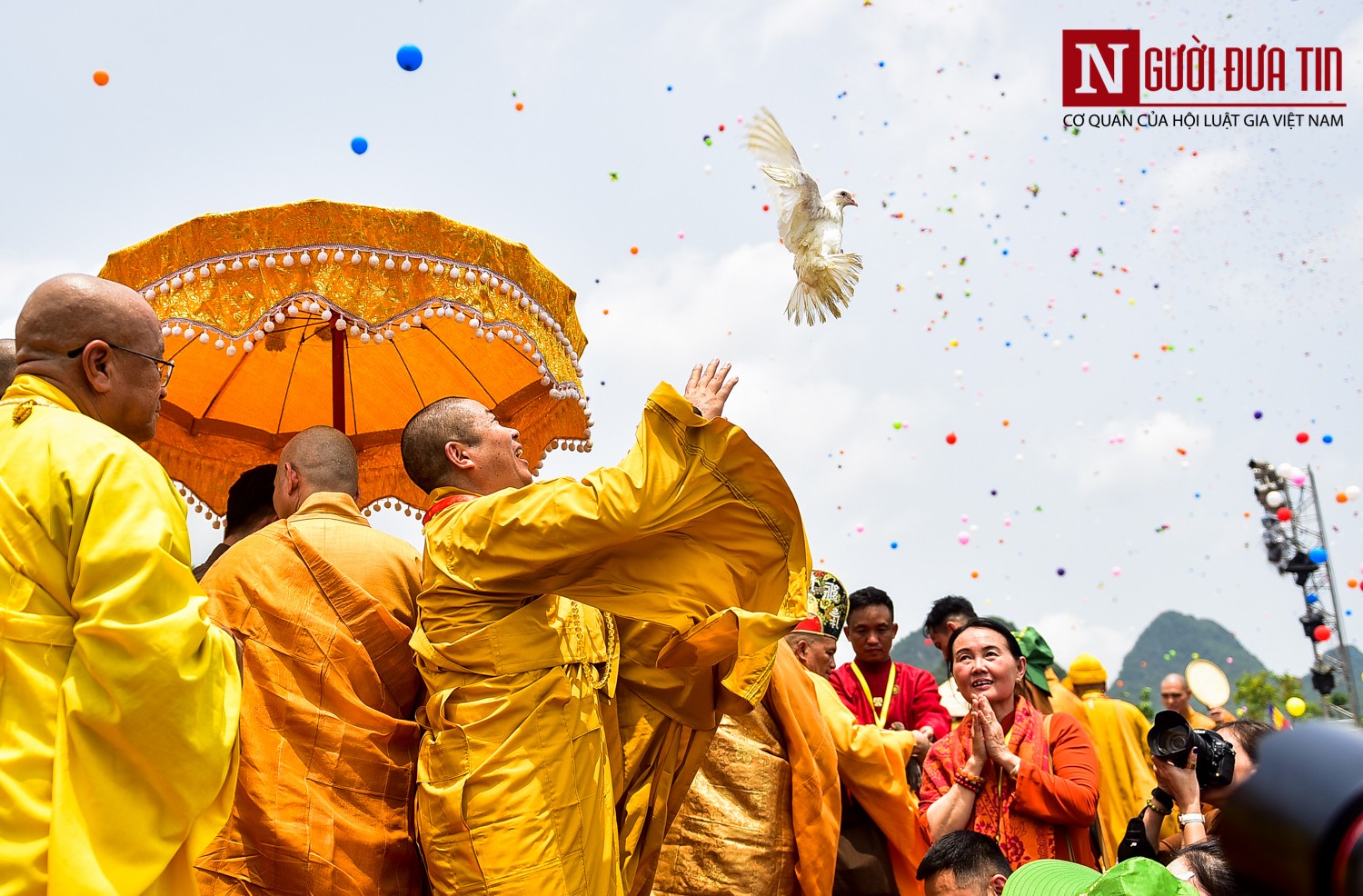 Văn hoá - Độc đáo nghi lễ tắm Phật chùa Tam Chúc, mừng Đại lễ Phật đản Vesak 2019 (Hình 5).