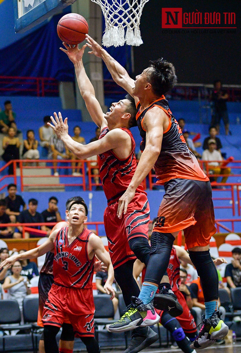 Thể thao - VBA 2019: Ngược dòng ngoại mục, 'Chiến binh' Thang Long Warriors giành chiến thắng ngay phút chót (Hình 4).