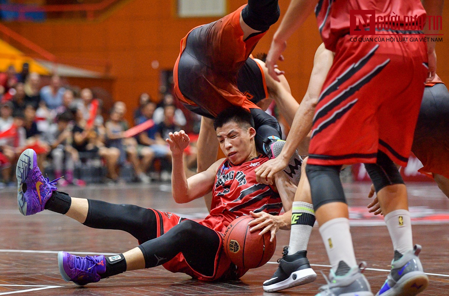 Thể thao - VBA 2019: Ngược dòng ngoại mục, 'Chiến binh' Thang Long Warriors giành chiến thắng ngay phút chót (Hình 12).