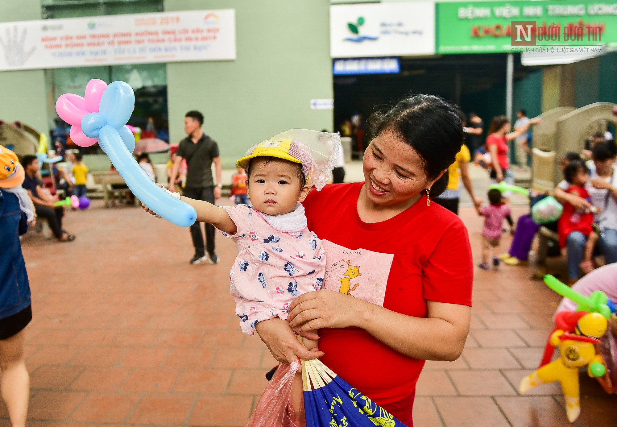 Dân sinh - Rộn ràng ngày Tết thiếu nhi tại bệnh viện Nhi Trung ương (Hình 11).