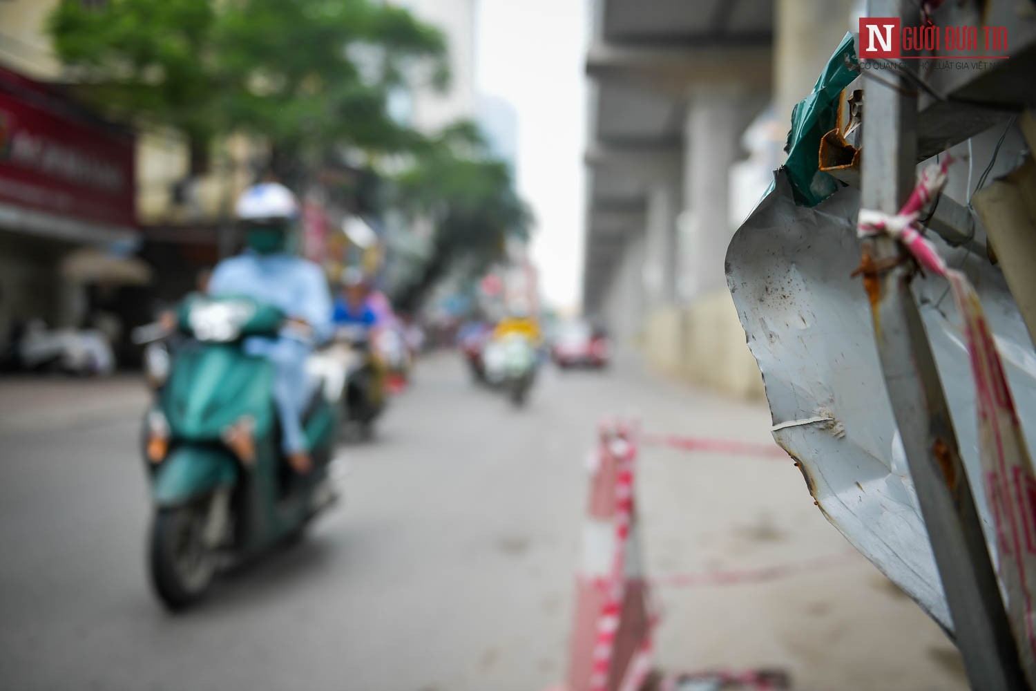 Tin nhanh - Những “lưỡi hái tử thần” sắc lẹm dưới chân đường sắt trên cao (Hình 5).