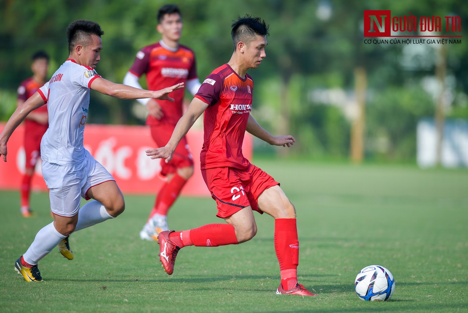 Thể thao - Chùm ảnh U23 Việt Nam vs Viettel: Màn đấu tập tổng duyệt trước trận đấu với U23 Myanmar (Hình 2).