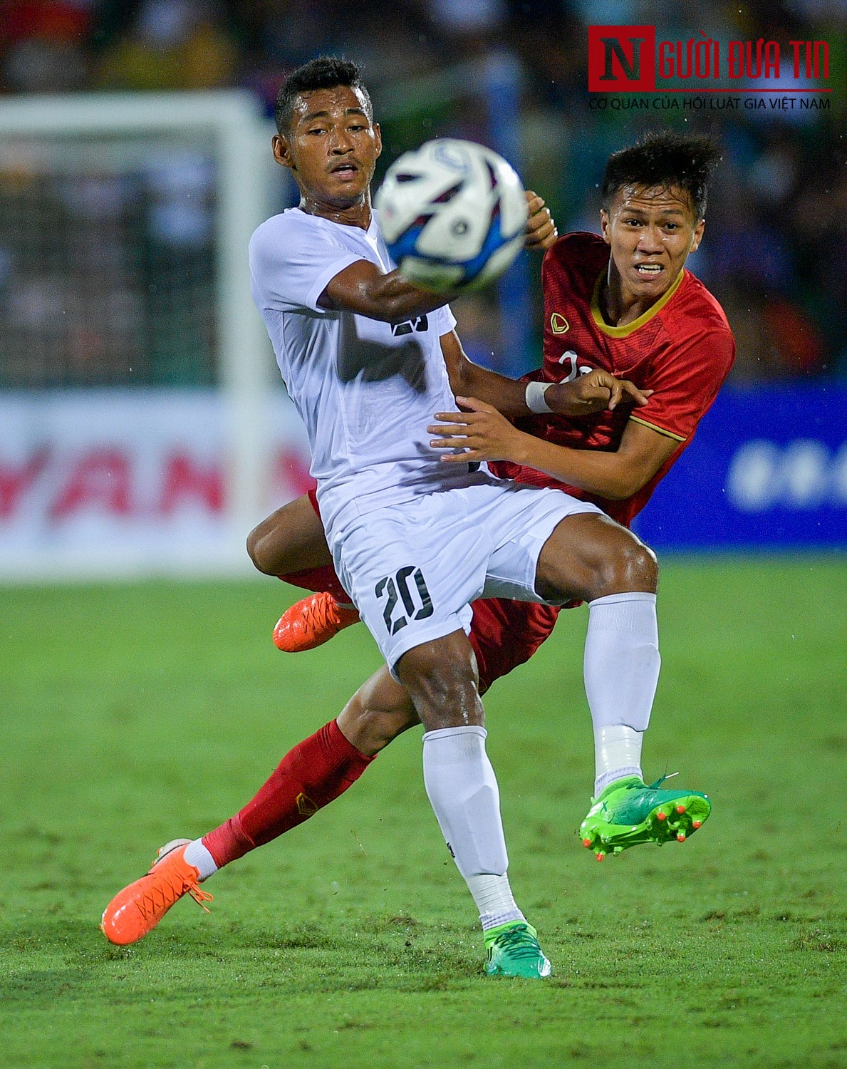 Tin nhanh - Chùm ảnh: “Thủy chiến” đất Tổ, U23 Việt Nam đè bẹp U23 Myanmar (Hình 18).