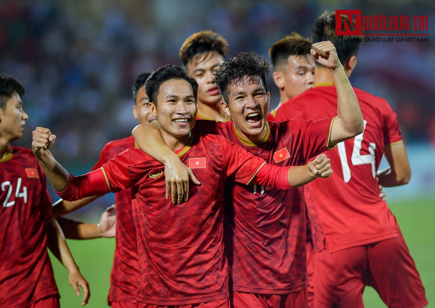 Tin nhanh - Chùm ảnh: “Thủy chiến” đất Tổ, U23 Việt Nam đè bẹp U23 Myanmar (Hình 6).