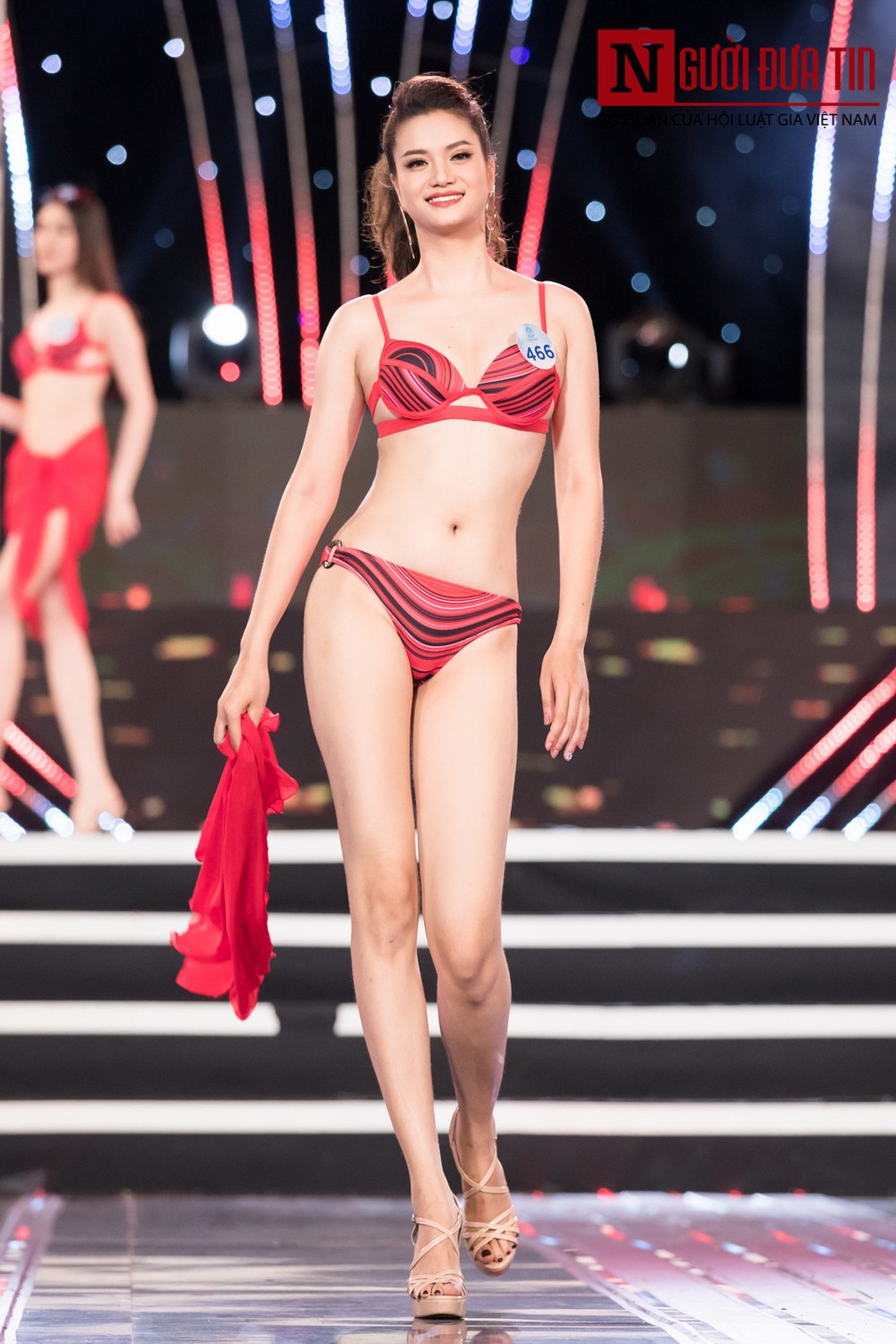 Sự kiện - 'Bỏng mắt' với màn trình diễn bikini của top 34 Miss Word Việt Nam 2019 (Hình 5).
