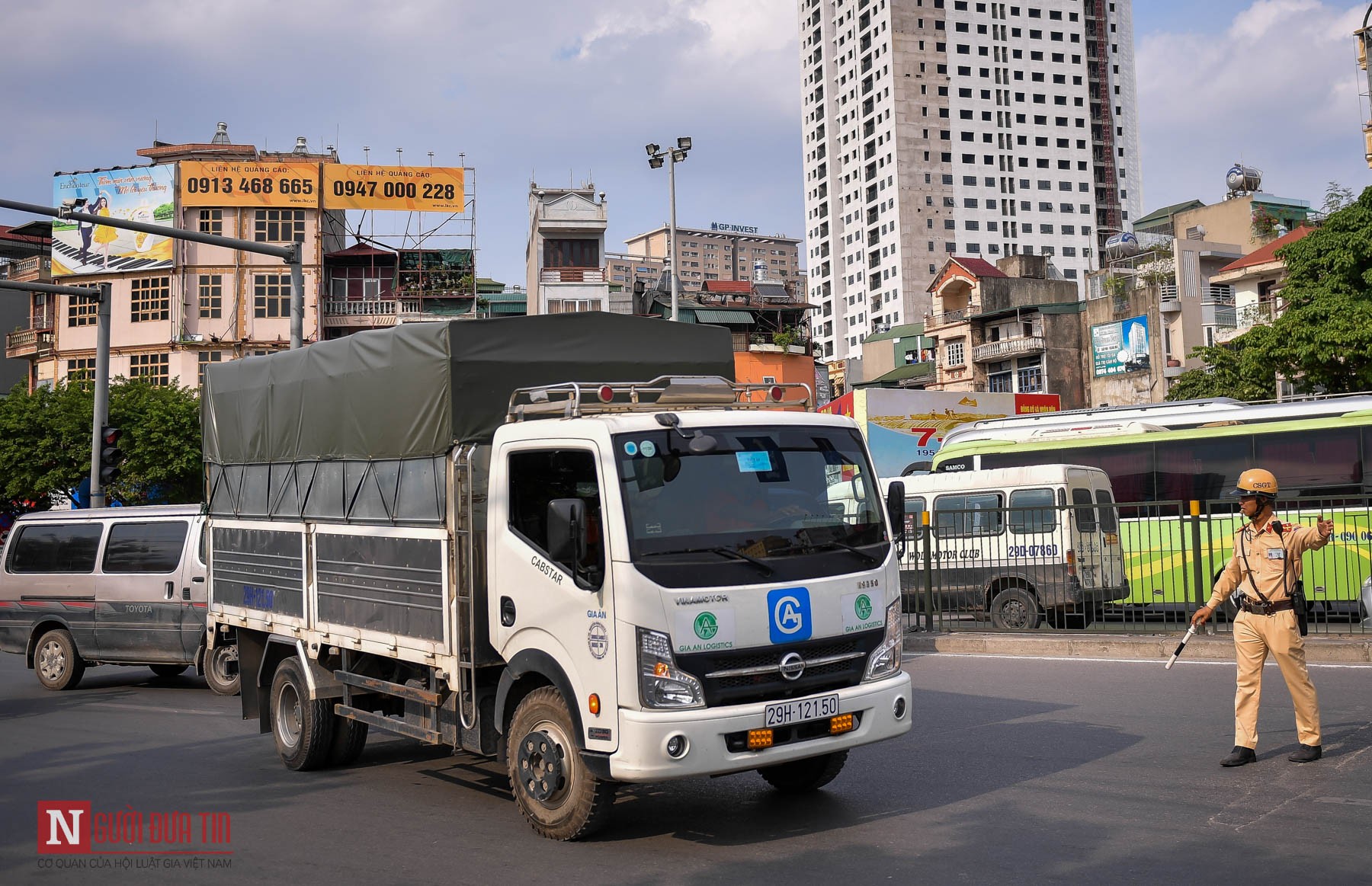 Tin nhanh - Giật mình: Hơn 300 trường hợp vi phạm được đội CSGT số 14 xử lý trong 2 ngày đầu đợt tổng kiểm soát