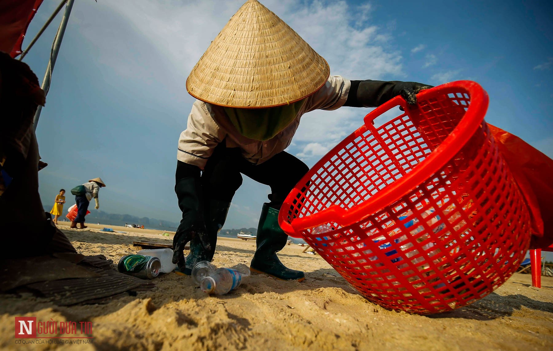 Môi trường - Nhói lòng người 'gác biển' (Hình 3).