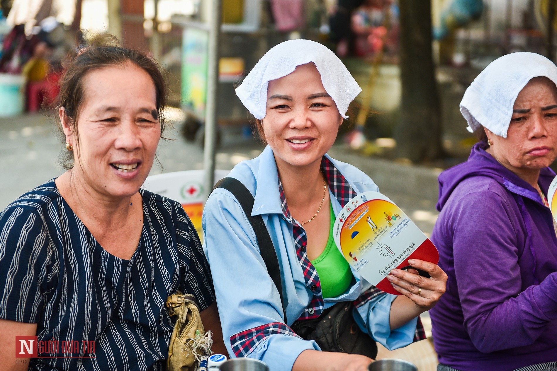 Tin nhanh - Hà Nội: Thành lập hàng loạt điểm cố định, xe buýt tránh nóng miễn phí cho người lao động (Hình 11).