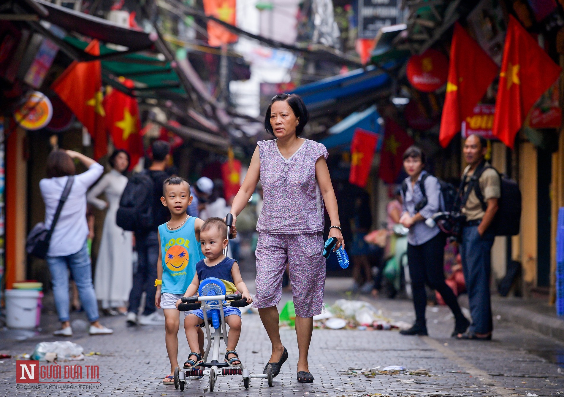 Chính sách - Hà Nội yên bình ngày Quốc khánh 2/9 (Hình 5).