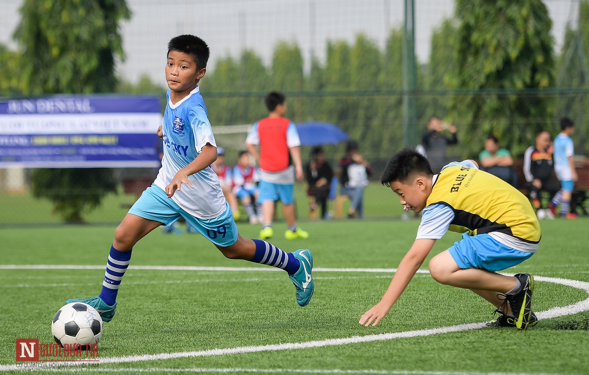 Thể thao - Màn so tài nảy lửa của các cầu thủ nhí tại giải Blue Sky Championship 2019 (Hình 4).