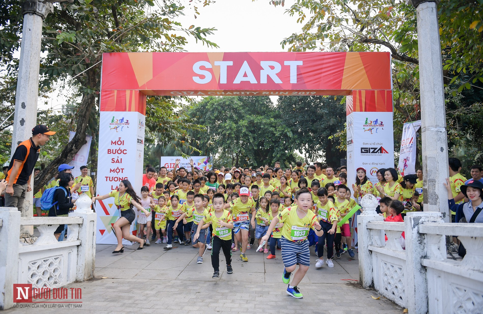 Tin nhanh - Hàng trăm “Runner” tham dự giải chạy vì trẻ em vùng cao