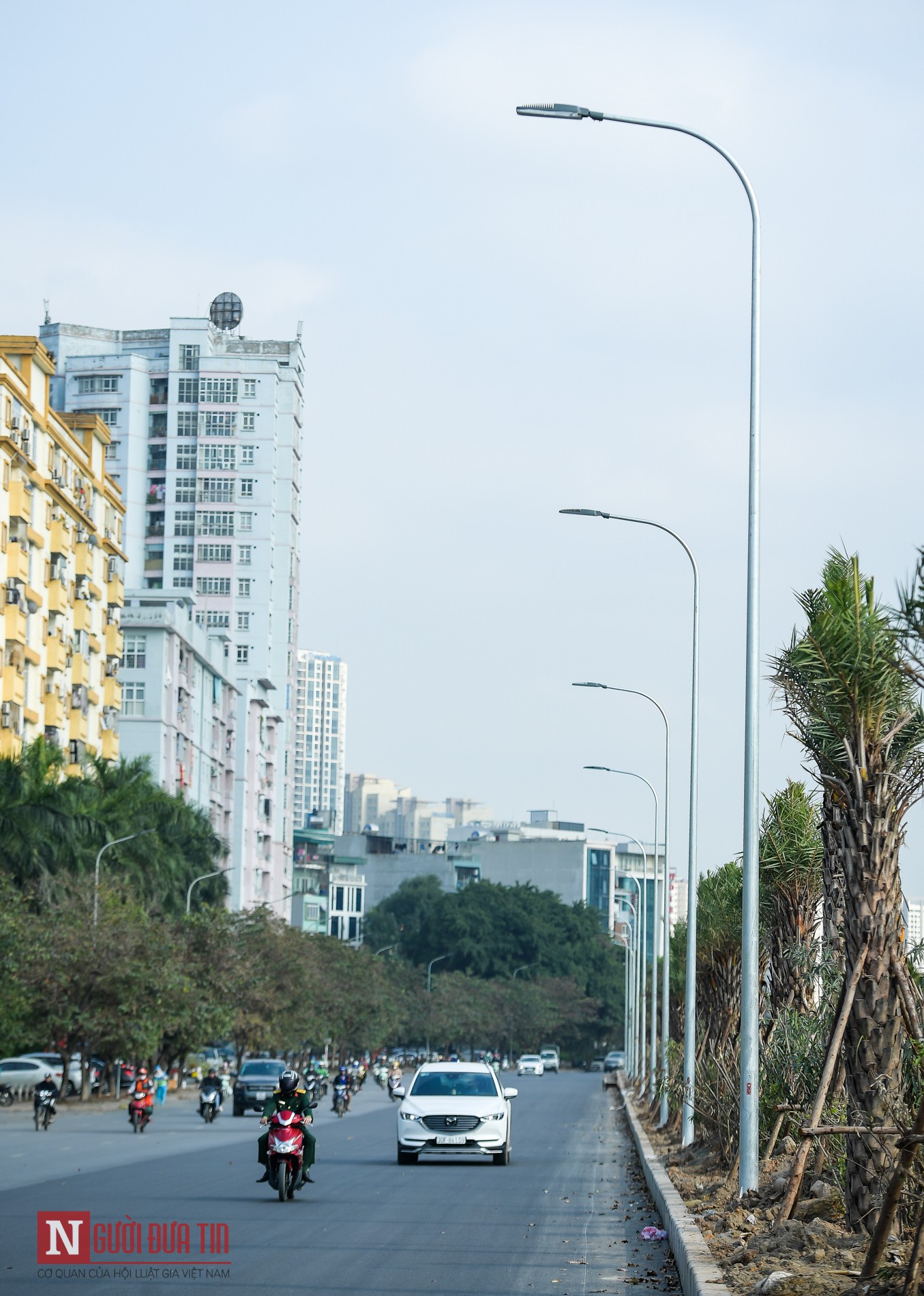 Tin nhanh - Toàn cảnh Đại Lộ Thăng Long được đầu tư 40 tỷ mở thêm 4 làn xe (Hình 7).