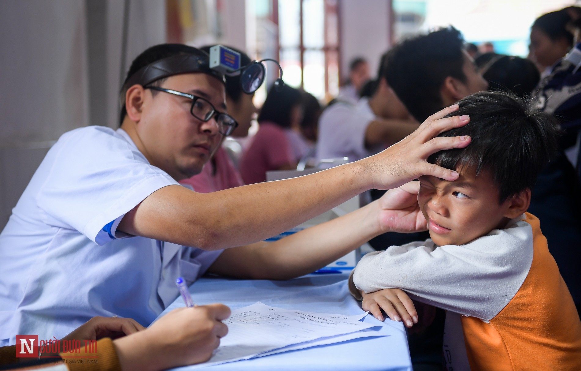 Tin nhanh - Nam Định: Trẻ em mồ côi khuyết tật được thăm khám, cấp thuốc miễn phí trong những ngày giáp tết (Hình 2).