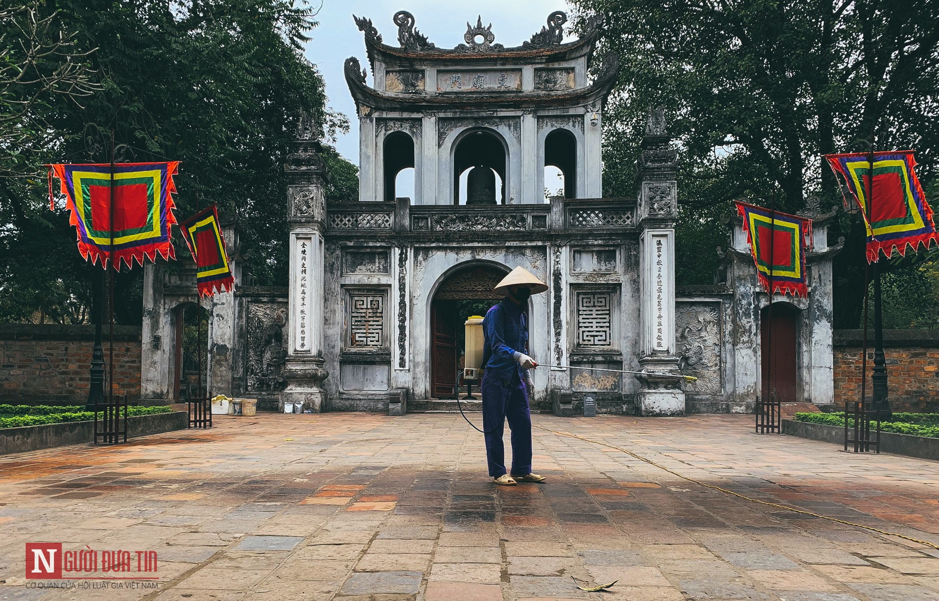 Tin nhanh - Hà Nội: Tạm đóng cửa, phun khử trùng hàng loạt điểm du lịch (Hình 10).