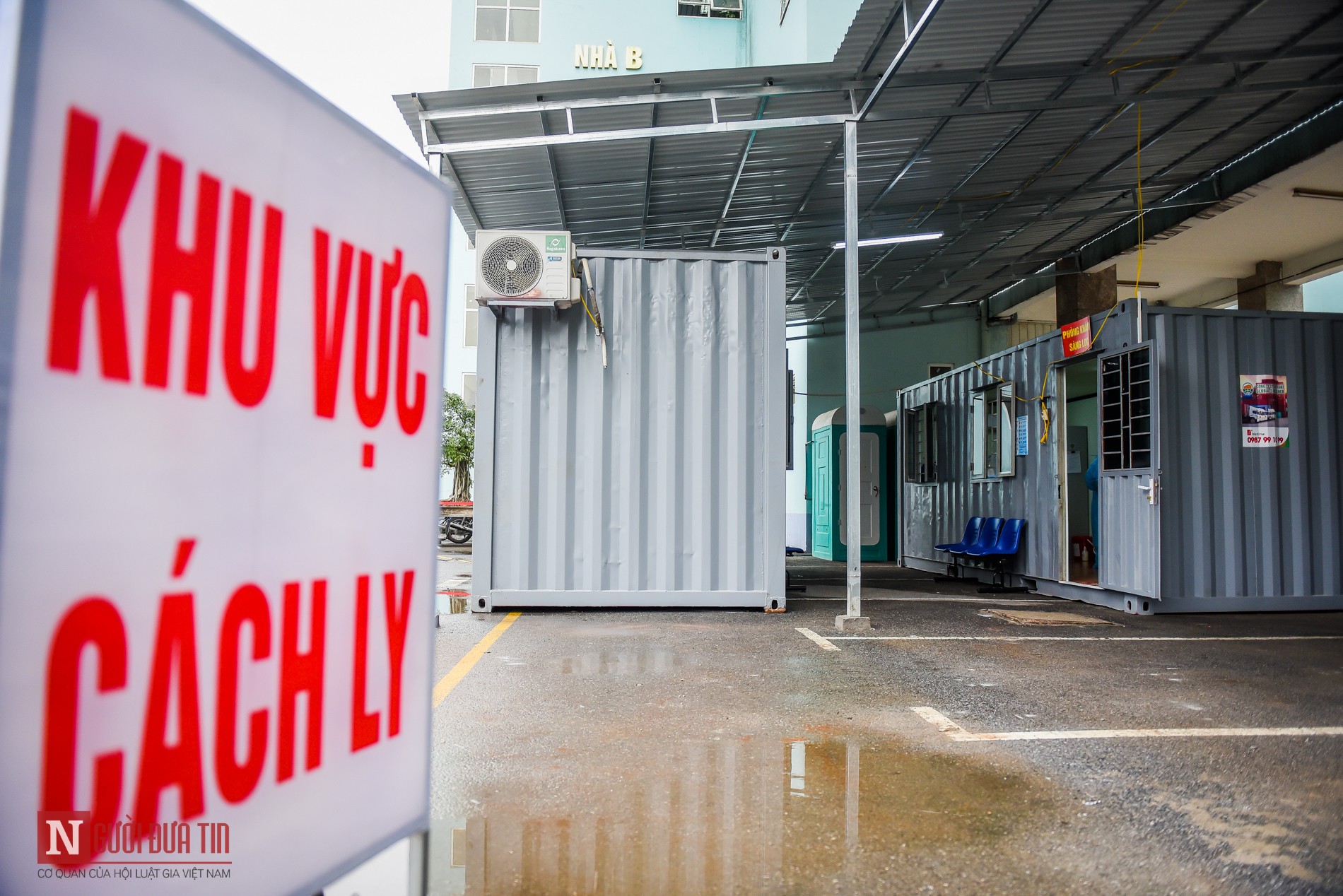 Tin nhanh - “Biến” 2 thùng container thành phòng khám, cách ly chống dịch Covid-19