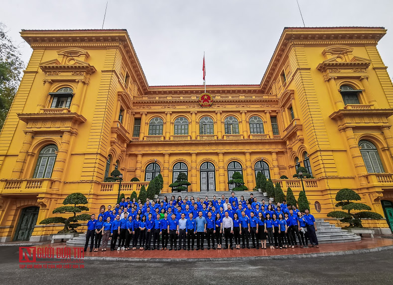 Chính sách - Đoàn thanh niên hội Luật gia Việt Nam viếng Lăng Chủ tịch Hồ Chí Minh (Hình 4).