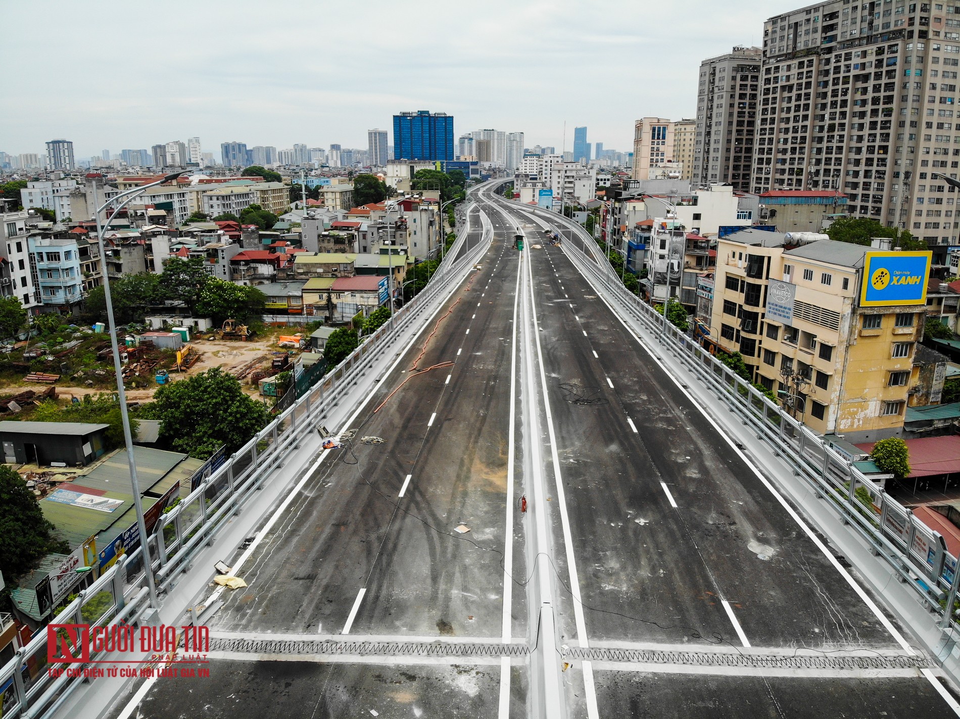 Tin nhanh - Diện mạo mới đường 'cong mềm mại' tại Hà Nội trước ngày thông xe (Hình 3).